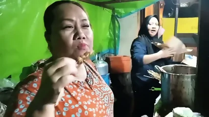 Stw Penjaga Warkop Bisa Di Entot Full Di Https://linktr.ee/bookingpsk - EPORNER • viral must-watch • FapNest