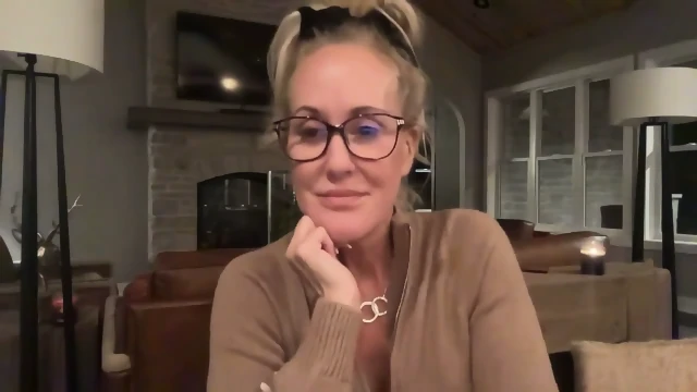 Granny Brandi Love Livestream • special top • FapNest