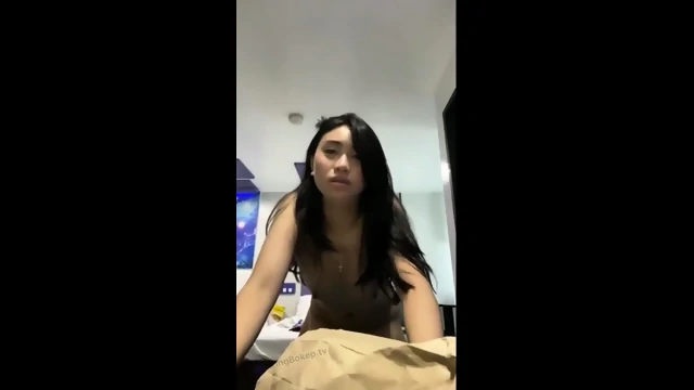 Tiktoker viral terbaru menjerit kencang • epic premium • FapNest